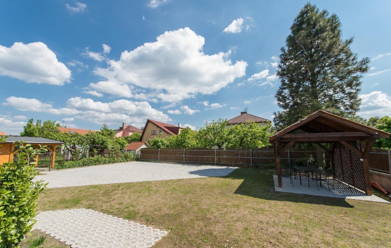 Penzion Leknin Тршебонь Экстерьер фото
